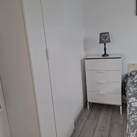 Radosna Zatoka - Domki mobilne i drewniane z ogródkami, apartamenty, namioty Międzywodzie Zewnętrze zdjęcie