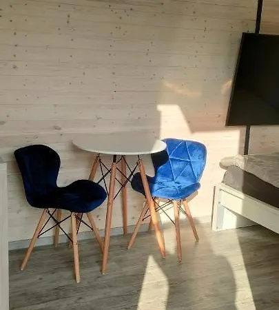 Radosna Zatoka - Domki mobilne i drewniane z ogródkami, apartamenty, namioty Międzywodzie Zewnętrze zdjęcie